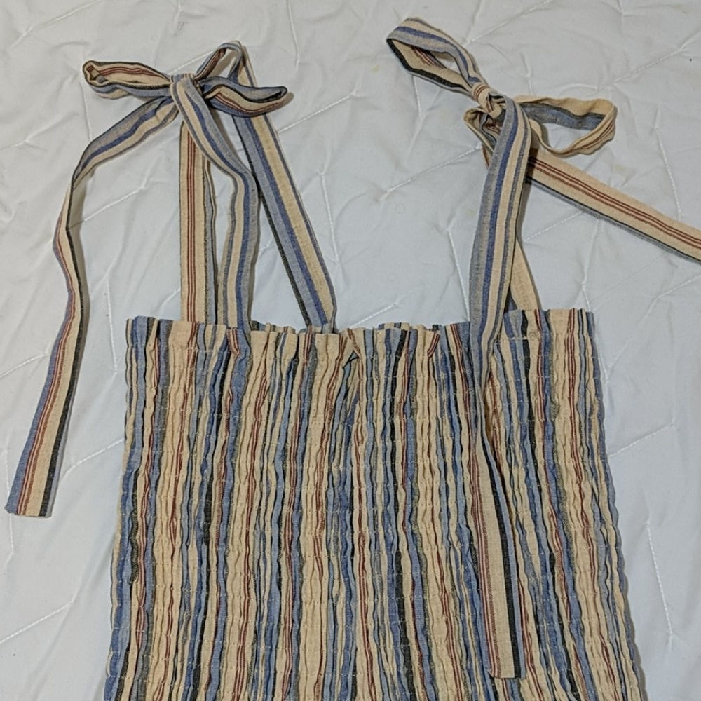 Smocked crop tank - Picture 2 of 5